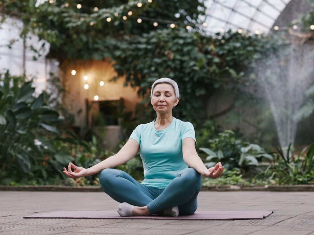 امکان انجام تمرینات در لباس راحتی با ورزش در خانه امکان انجام تمرینات در لباس راحتی با ورزش در خانه